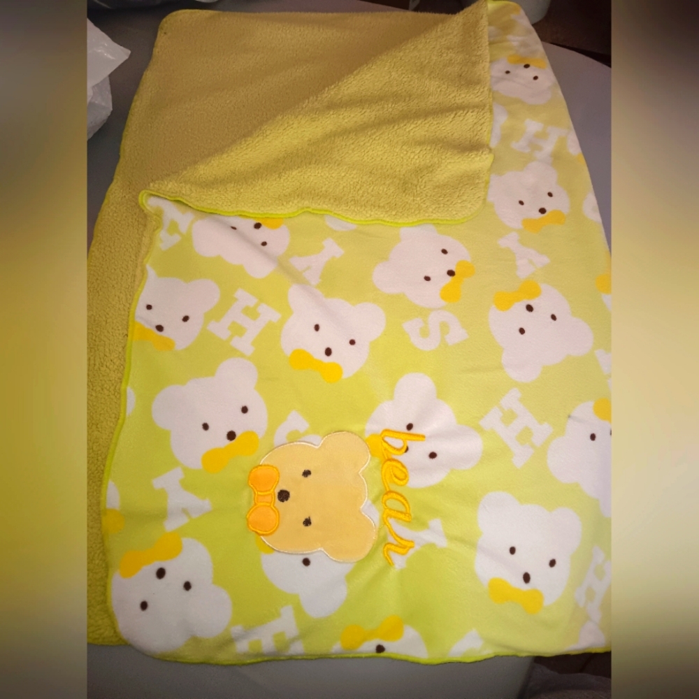 Baby blanket,  bear design,  38 by 28